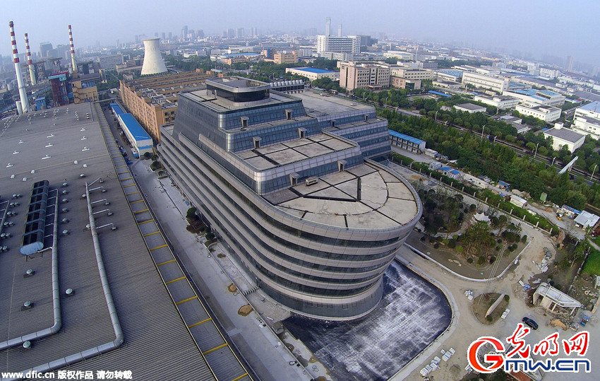 浙江惊现奇葩办公楼 外形酷似“豪华游轮”坐拥钱塘江