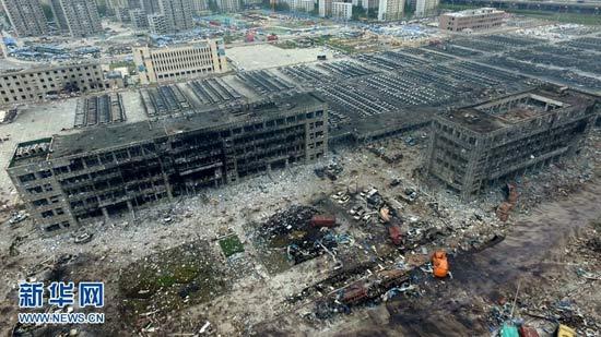 8月14日，新华网新闻无人机队深入天津滨海新区爆炸核心区域，直击天津港“8.12”重大火灾爆炸事故现场。新华社记者徐壮志 飞手张峭春、陈扬