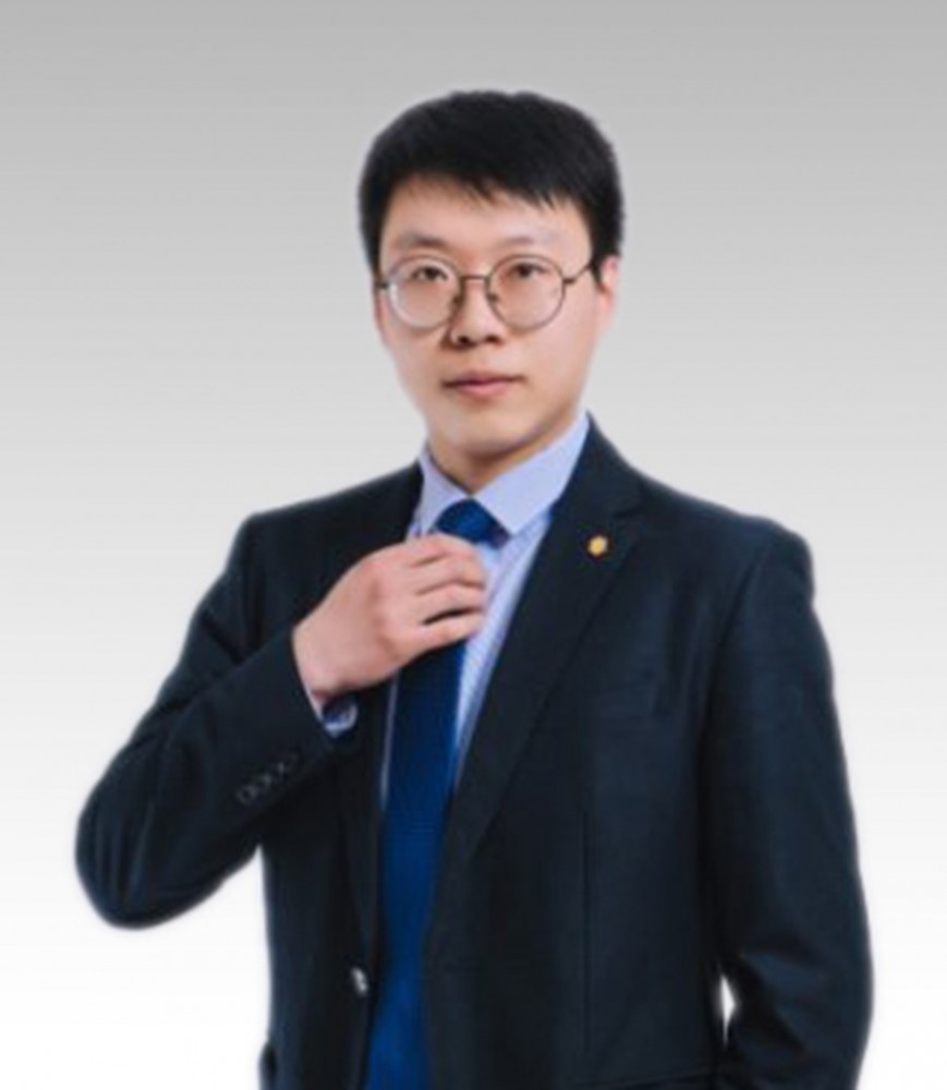 王云龙 管委会委员